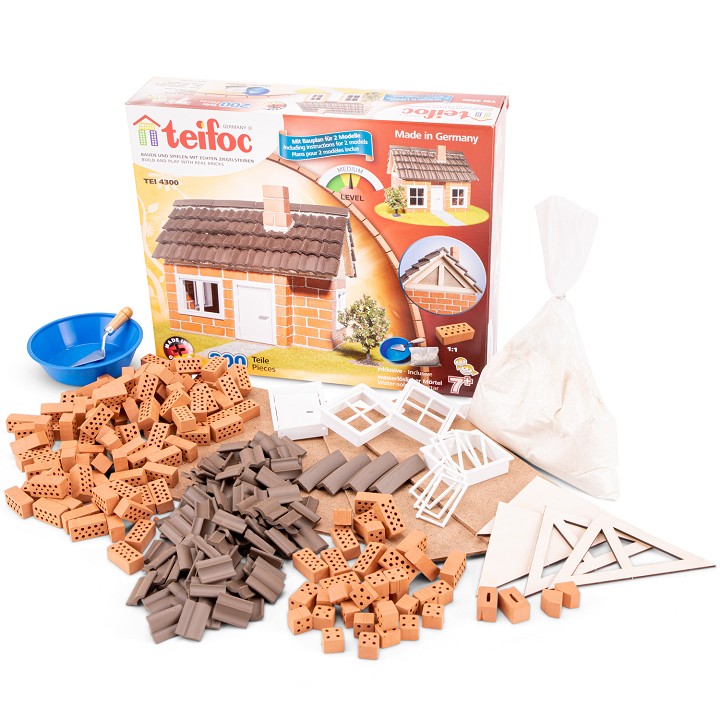 Building set - framework house - 200 pieces